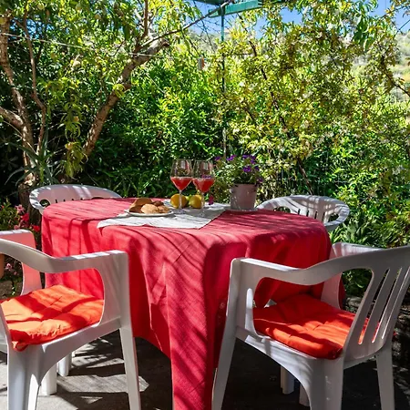 Apartment Il Rifugio Di Artallo A 7 Minuti Dal Mare